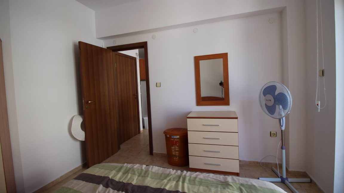 Apartament cu 2 camere, la 900m distanta de plaja in Bulgaria (39)