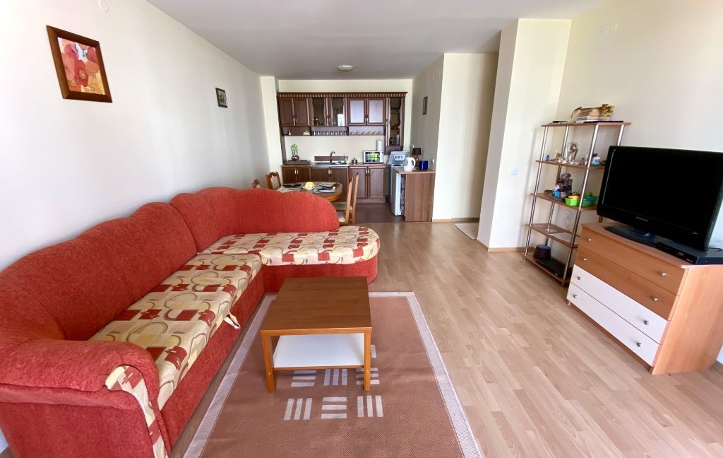 Apartamanet cu 2 camere, aproape de plaja- Sveti Vlas(2)