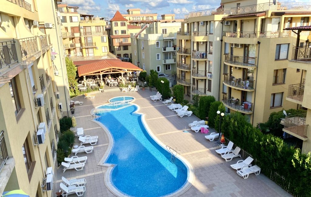 Apartament aproape de plaja, cu 2 camere, in complexul Siana-Sveti Vlas (10)