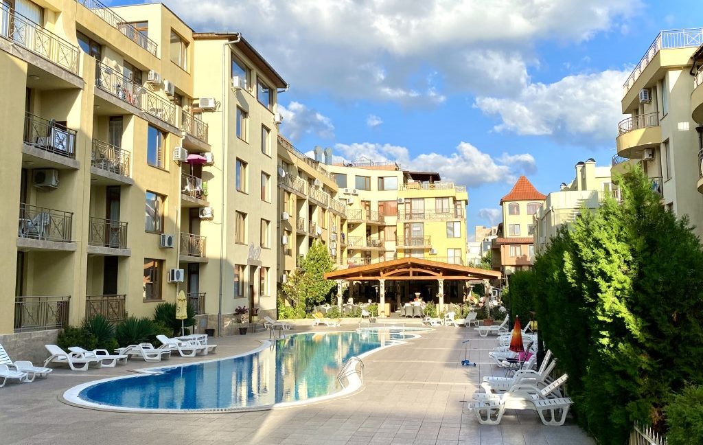 Apartament aproape de plaja, cu 2 camere, in complexul Siana-Sveti Vlas (9)