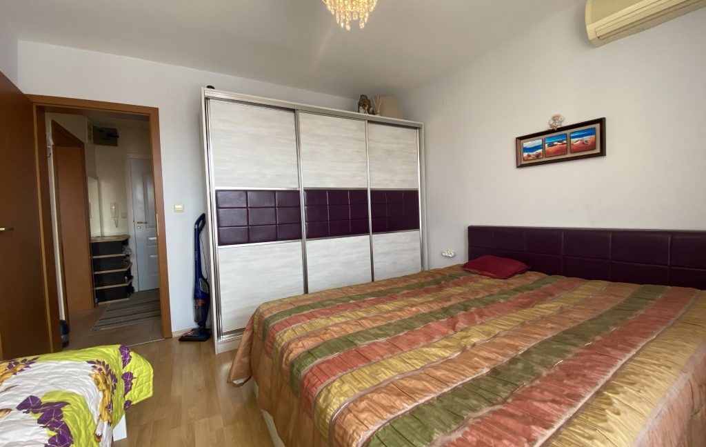 Apartament cu 3 camere, 100 m de plaja, in complexul Privilege Complex, Sveti Vlas (32)