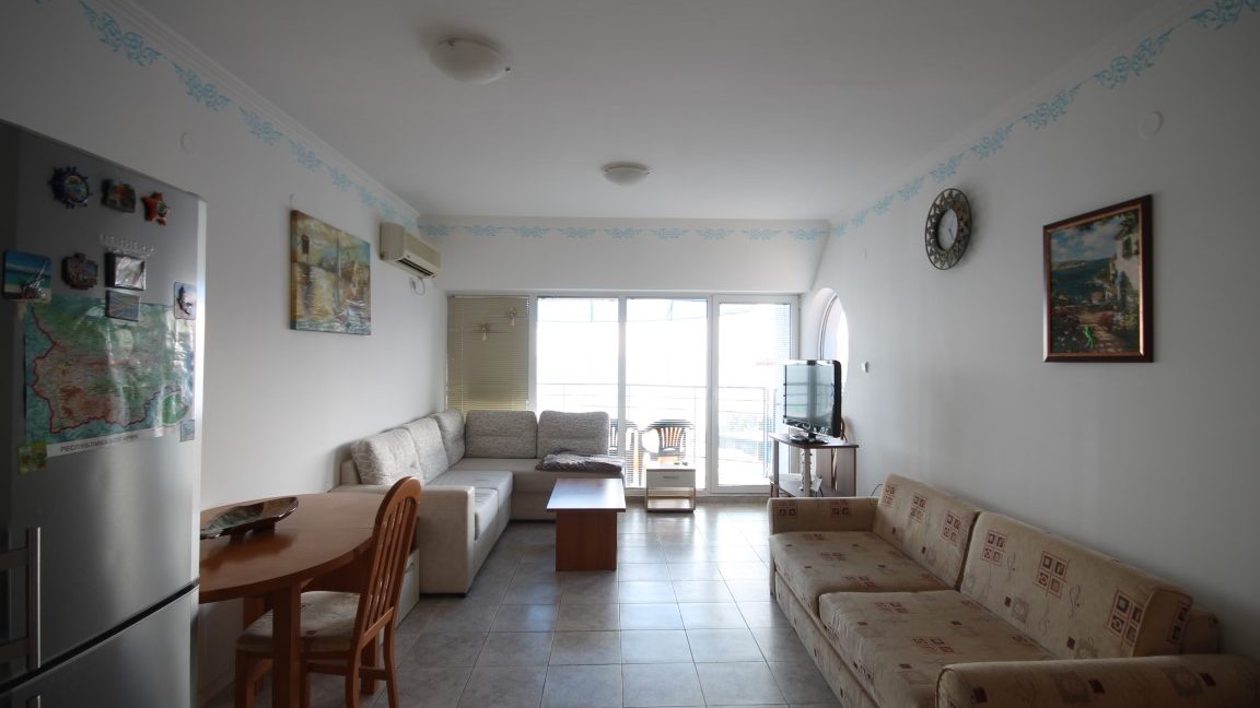 Apartament cu 3 camere pe linia intai de plaja in Sveti Vlas- Bulgaria (8)