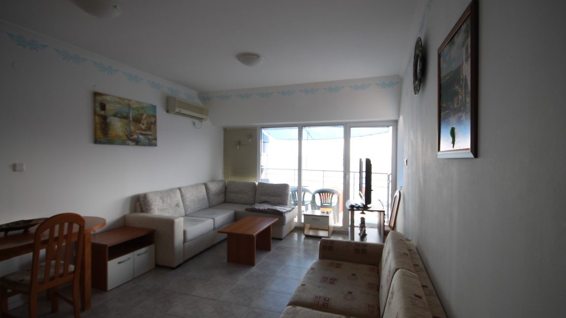 Apartament cu 3 camere pe linia intai de plaja in Sveti Vlas- Bulgaria (9)