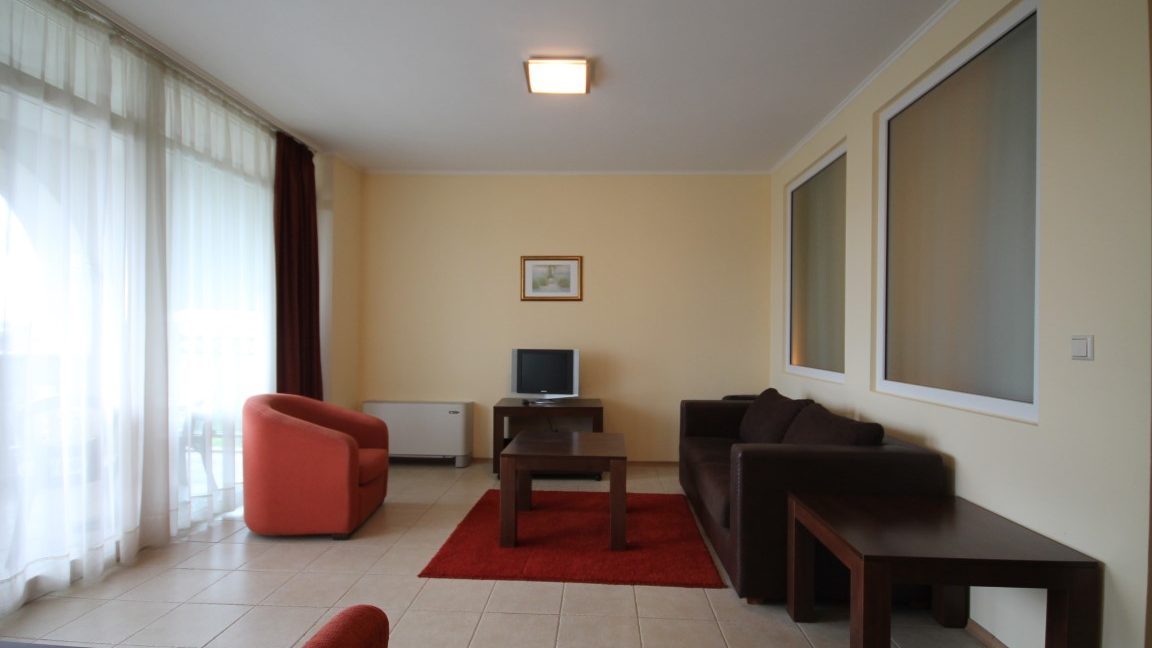 apartament cu 2 camere, frumos mobilat, in complexul Sunset Resort- Pomorie (1)