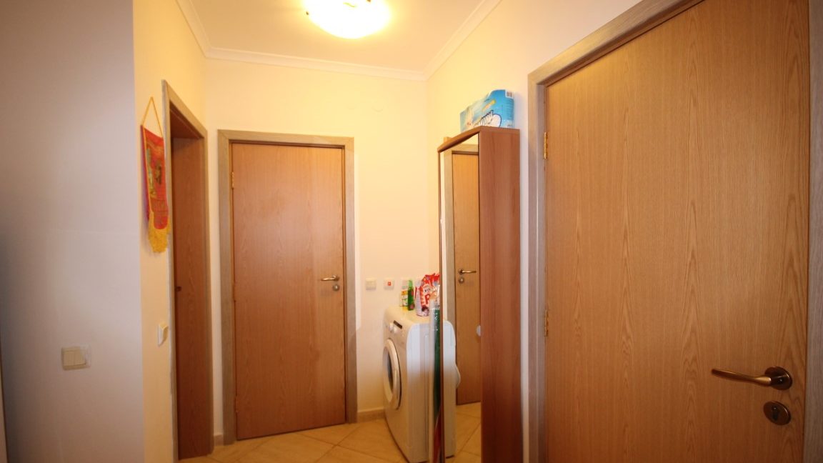 Apartament cu 2 camere, frumos mobilate in complexul Casa Del Mar, Sveti Vlas (43)
