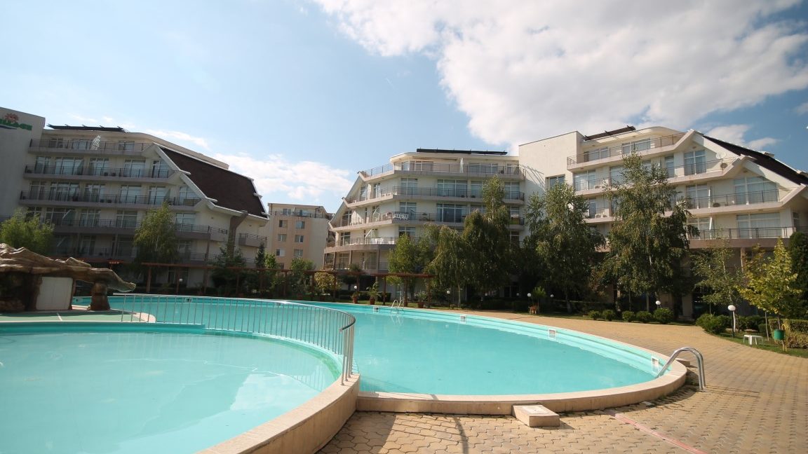 Apartament cu 3 camere la 500m distanta de plaja in complexul Sun Vilage, Sunny BeachJPG (45)