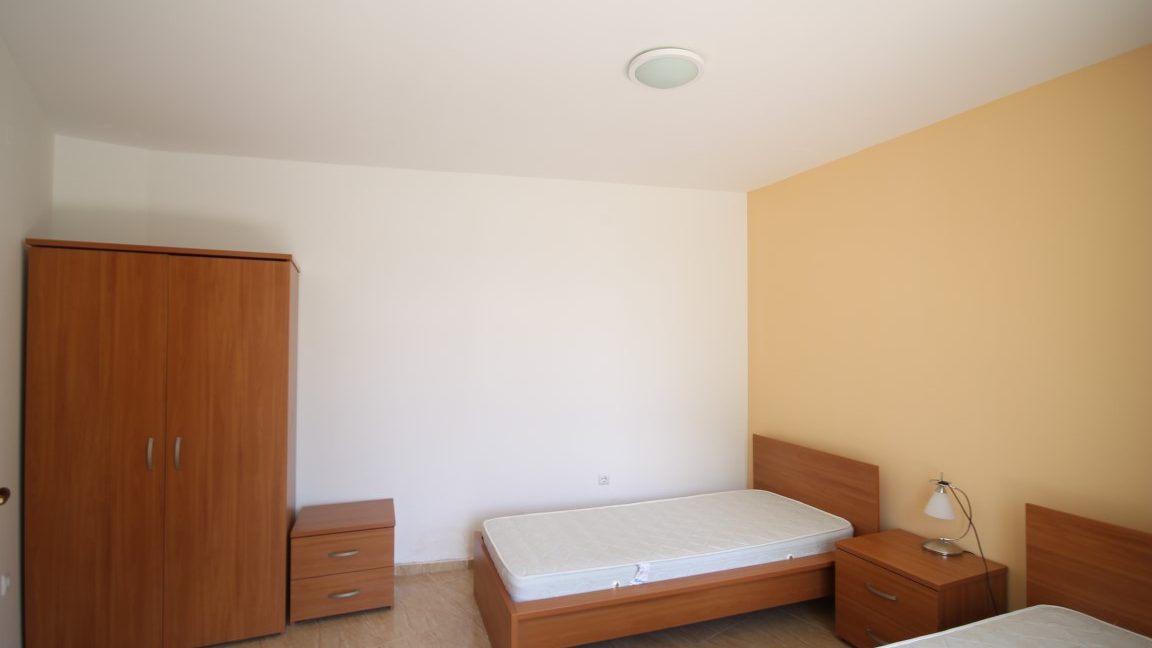 Apartament cu 3 camere la 500m distanta de plaja in complexul Sun Vilage, Sunny BeachJPG (54)
