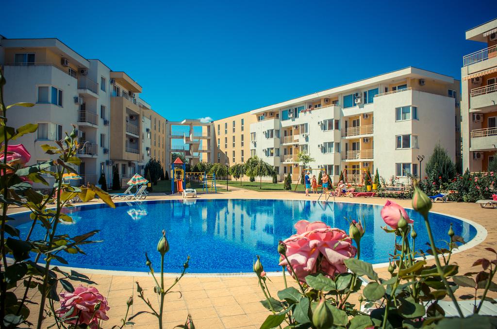 Apartament cu doua camere in frumosul complex Nessebar Fort Club, statiunea Sunny Beach, Bulgaria