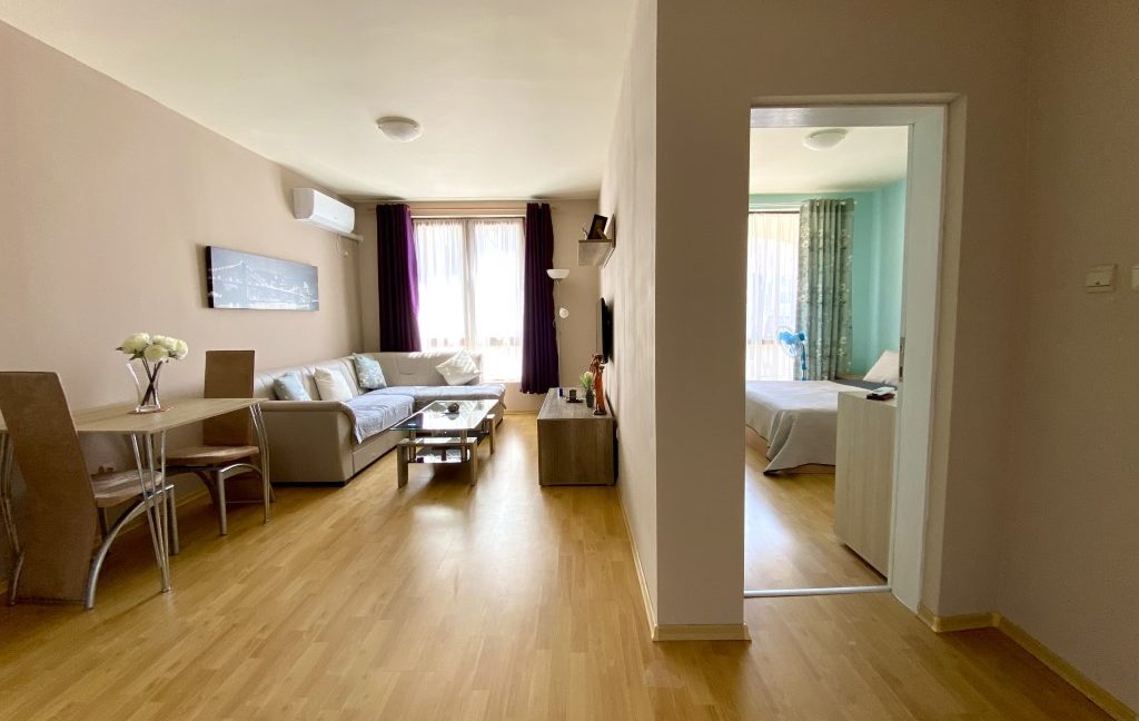 Apartament confortabil, mobilat, cu 2 camere, în complexul Panorama Bay 1, Sveti Vlas (26)