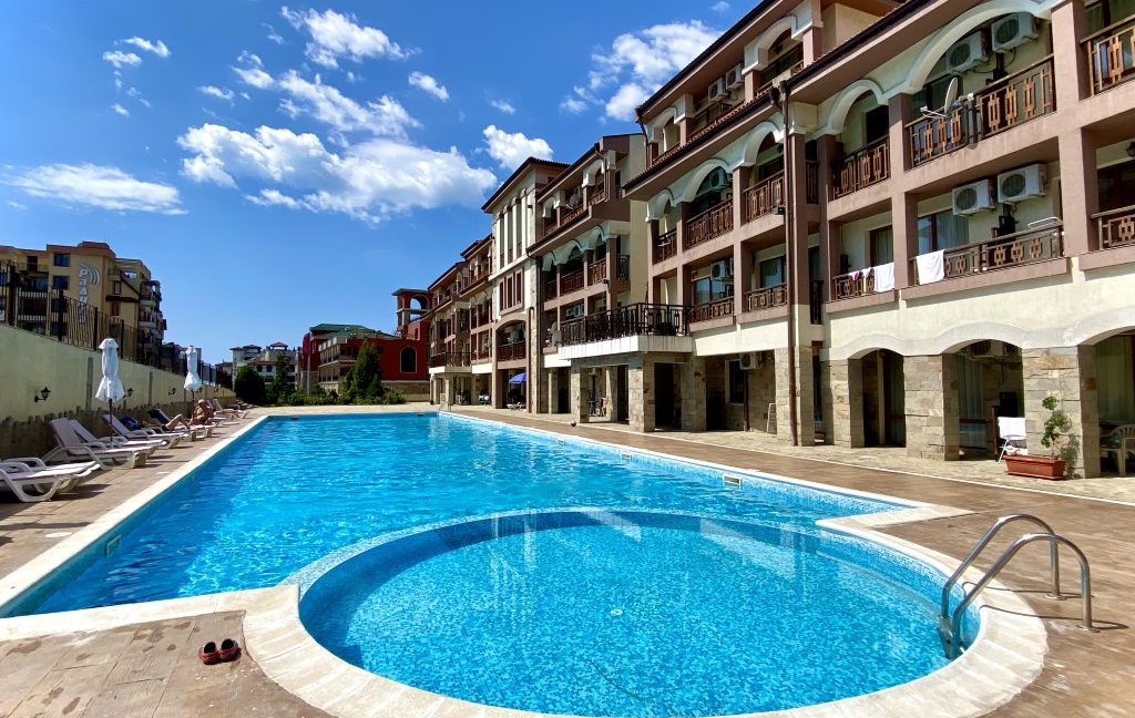 Apartament confortabil, mobilat, cu 2 camere, în complexul Panorama Bay 1, Sveti Vlas (40)