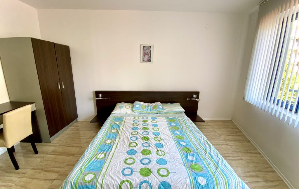 Apartament confortabil, mobilat, cu 3 camere, in complexul Lona, Sunny Beach (26)