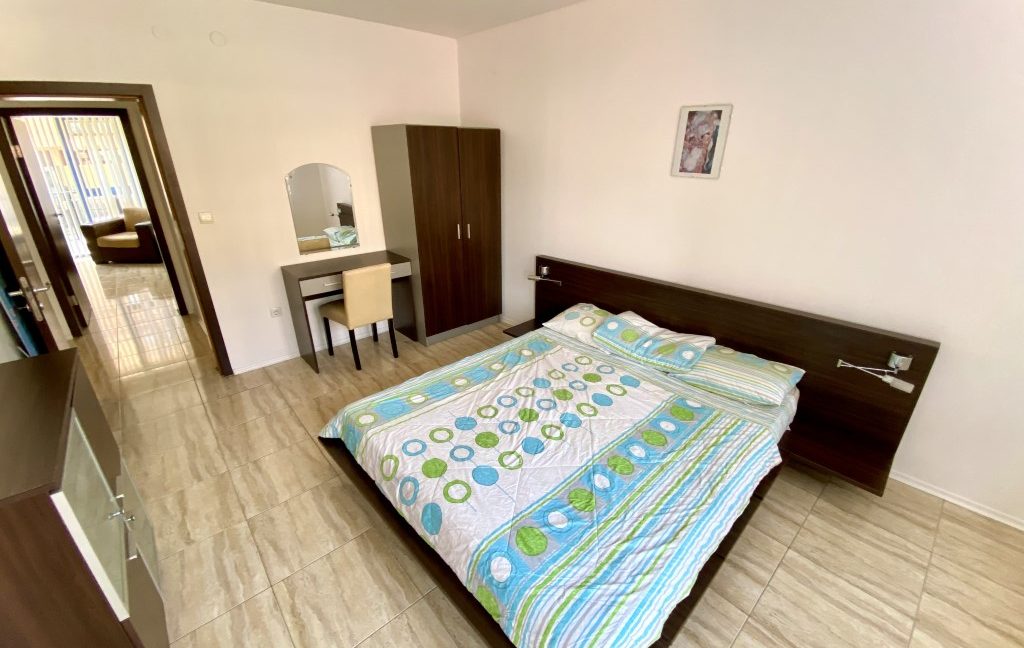 Apartament confortabil, mobilat, cu 3 camere, in complexul Lona, Sunny Beach (28)