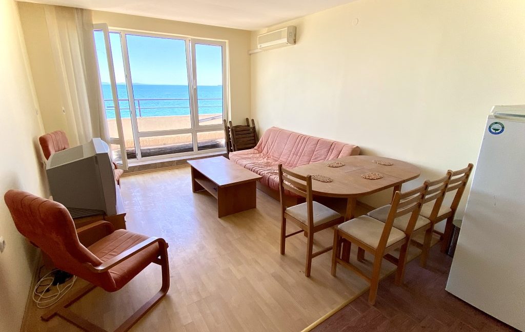 Apartament cu trei camere cu vedere magnifică la mare în complexul Privilege Fort Beach, Elenite (15)