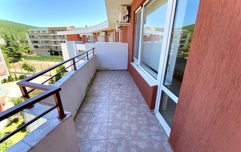 Apartament cu trei camere cu vedere magnifică la mare în complexul Privilege Fort Beach, Elenite (24)