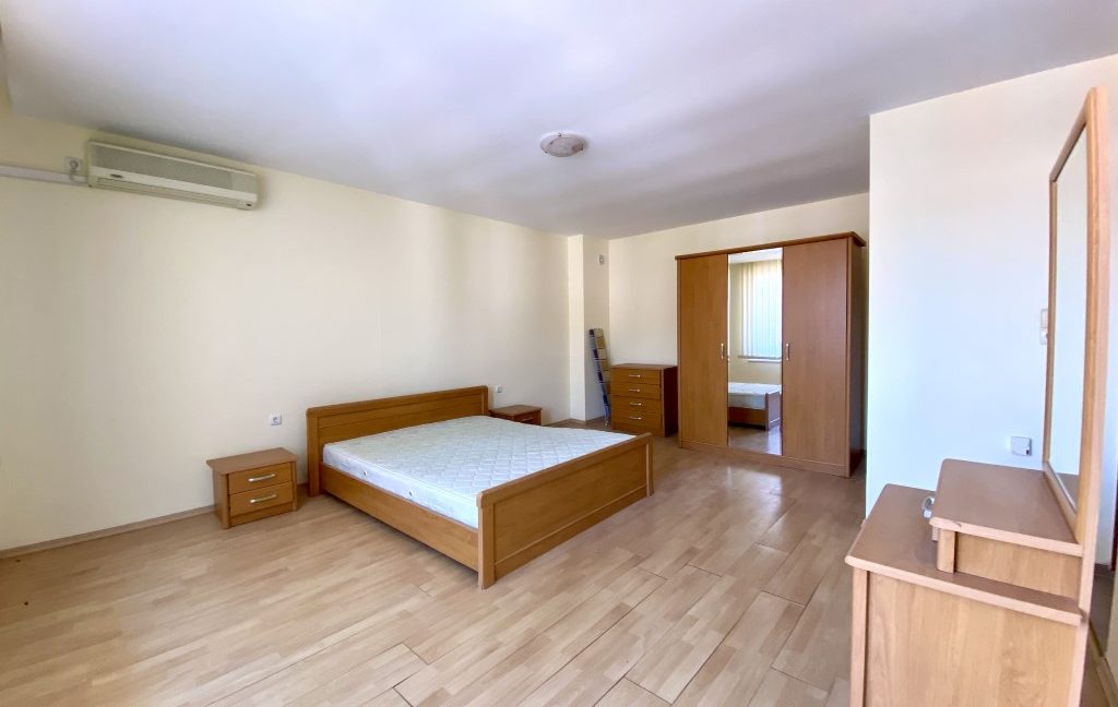 Apartament cu trei camere cu vedere magnifică la mare în complexul Privilege Fort Beach, Elenite (38)