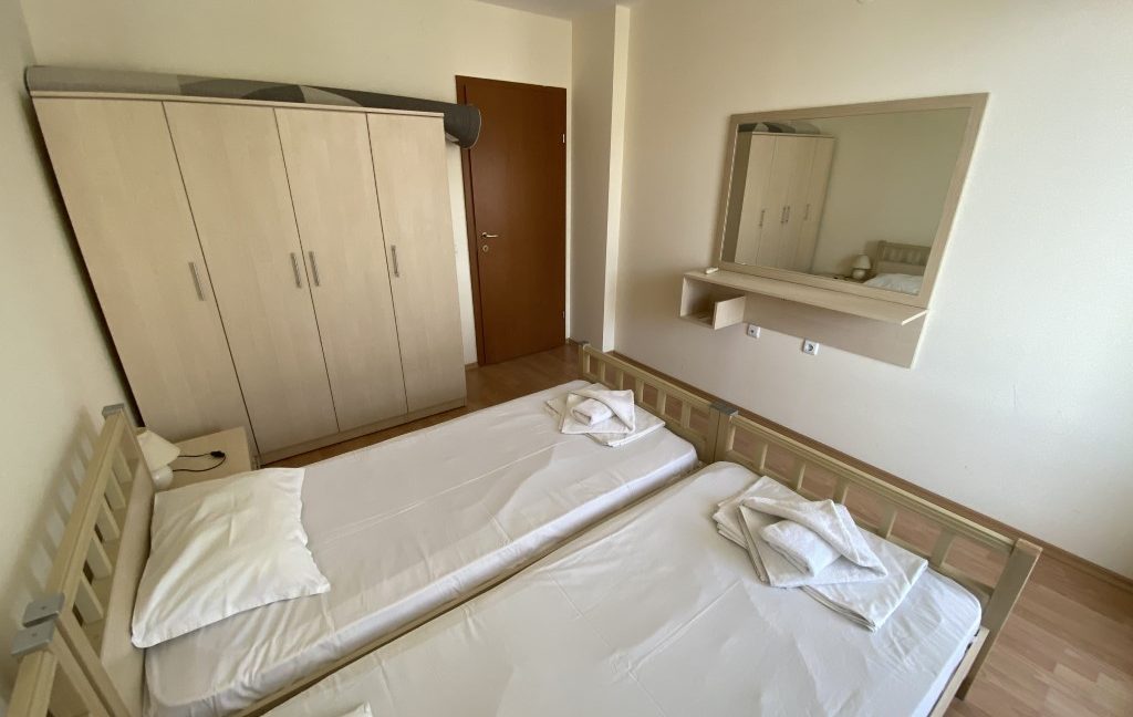Apartament mobilat cu 2 camere cu vedere la mare in complexul Panorama Fort Beach, Sveti Vlas (10)