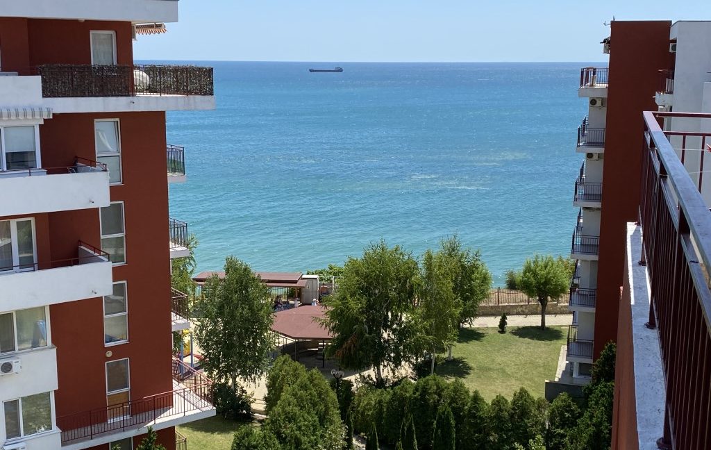 Apartament mobilat cu 2 camere cu vedere la mare in complexul Panorama Fort Beach, Sveti Vlas (11)
