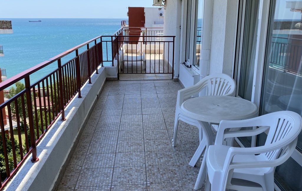 Apartament mobilat cu 2 camere cu vedere la mare in complexul Panorama Fort Beach, Sveti Vlas (16)