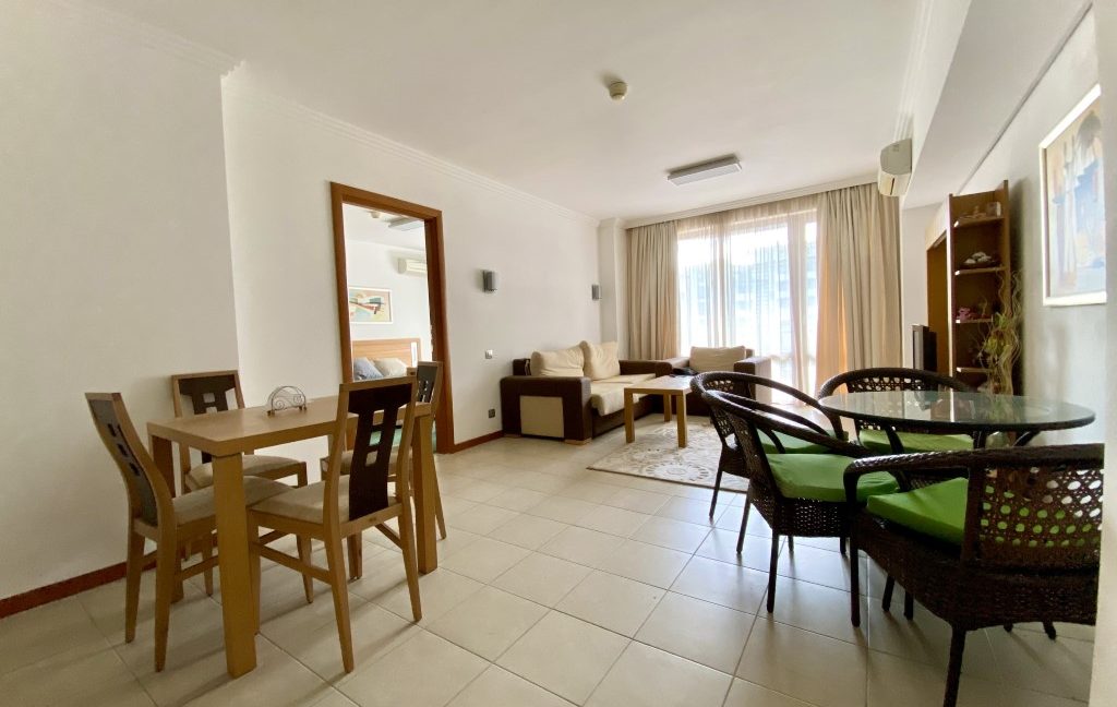 Apartament mobilat cu trei camere în Emerald Beach Resort & Spa, Ravda (1)