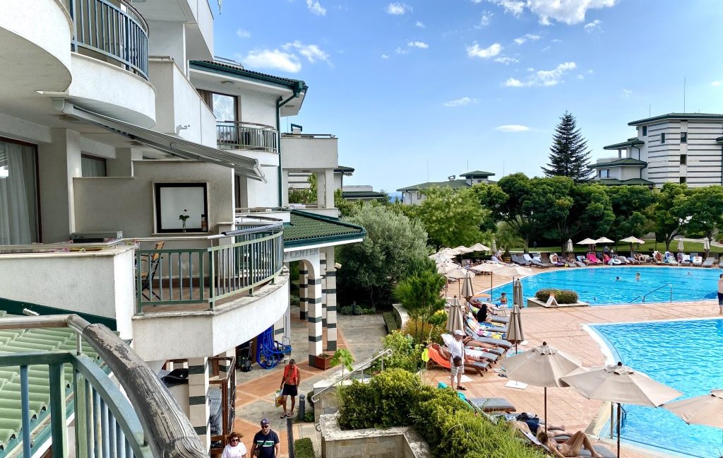 Apartament mobilat cu trei camere în Emerald Beach Resort & Spa, Ravda (22)