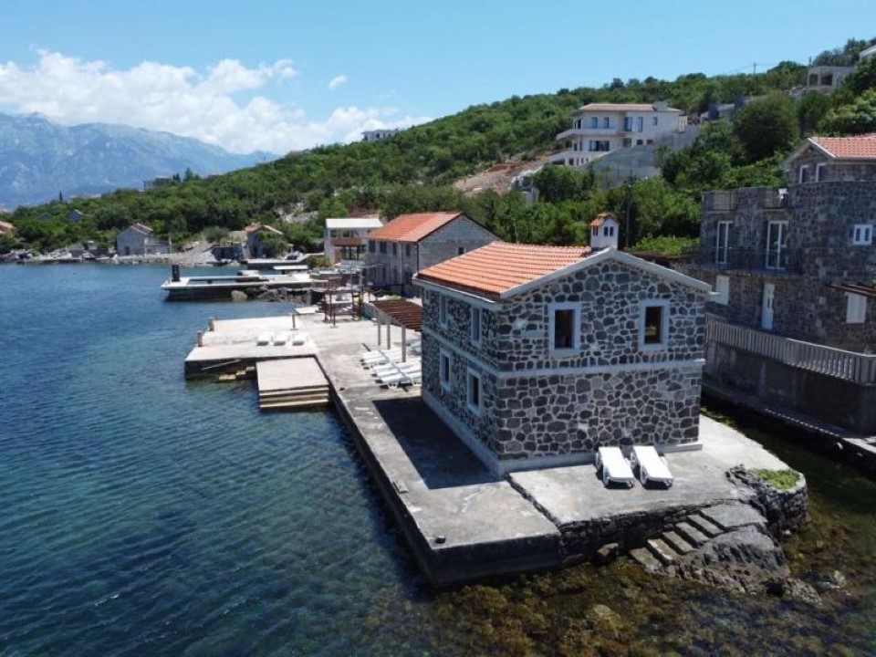 Casa la plaja la Tivat Montenegro