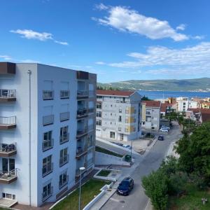 Apartament de vânzare în Tivat, Muntenegru