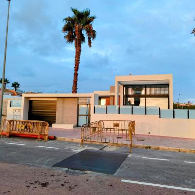 Vila Noua de Vanzare in Rojales, Spania