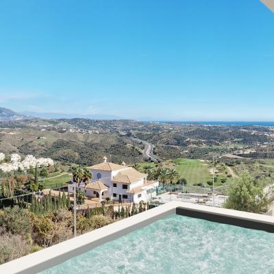 Penthouse de lux cu două dormitoare în vânzare în Mijas-costa, Spania