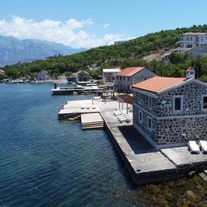 Casa rustica de vanzare in Tivat, Muntenegru